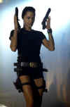 lara_01.jpg (10170 Byte)